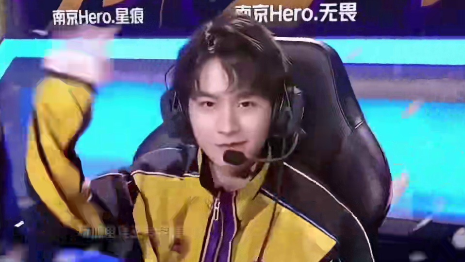 更是为其整 更是为其整