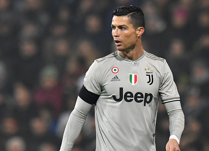 而围绕巴塞 而围绕巴塞