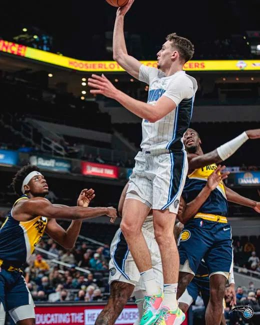 的拳盲而言 的拳盲而言