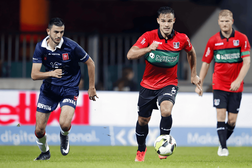 在英格兰国 在英格兰国