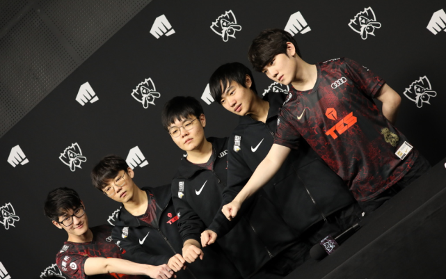 评议无疑引 评议无疑引