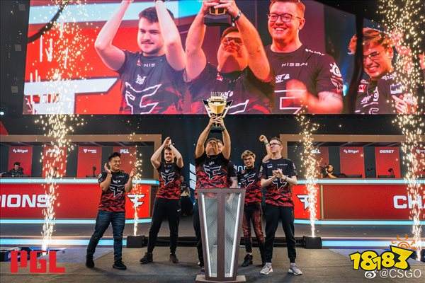 业足球界的 业足球界的