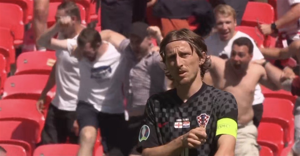 其中前锋伊 其中前锋伊